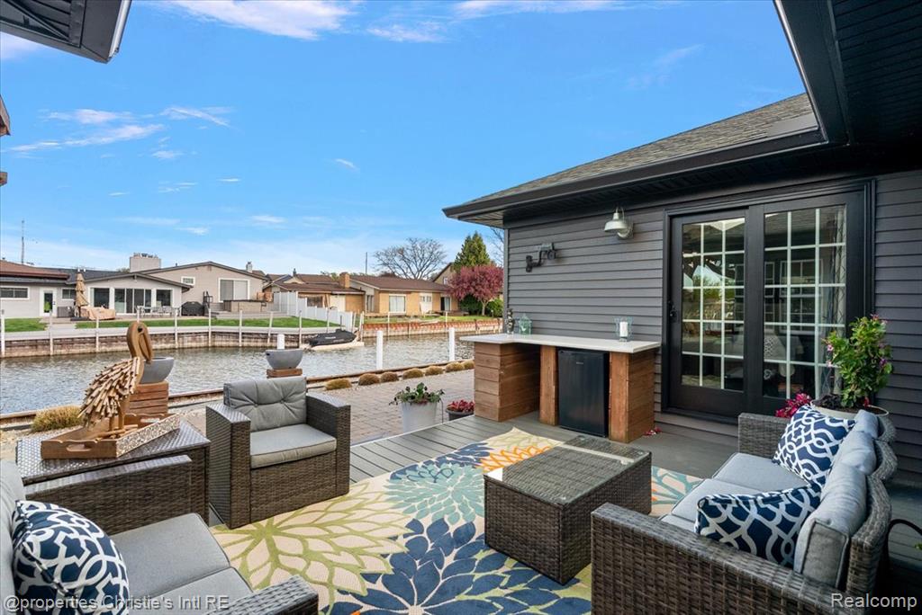 37912 Pointe Rosa Street, Harrison Township, MI — Photo 10