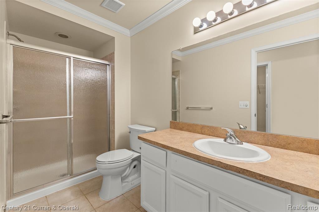 30231 Viewcrest Drive, Novi, MI 48377 — Photo 24