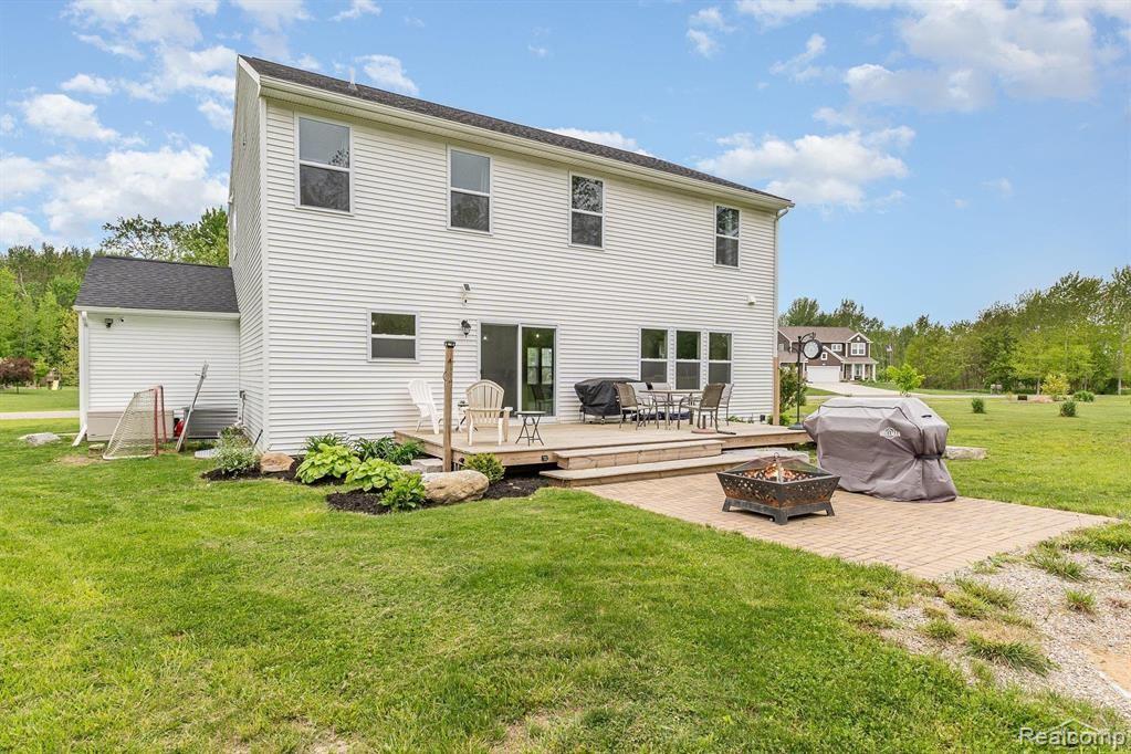 7302 Geraldine Circle, Swartz Creek, MI 48473 — Photo 31