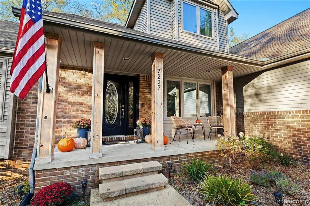 7227 COWELL Road, Brighton, MI 48116 — Photo 5
