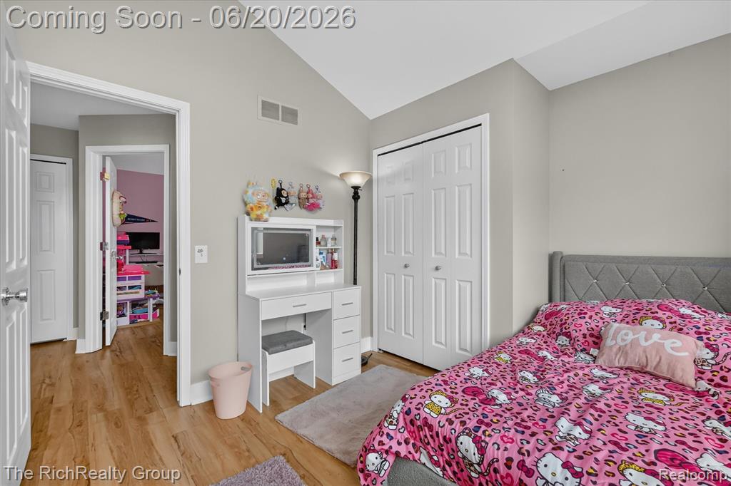 47185 Scarlet Drive S, Novi, MI — Photo 28