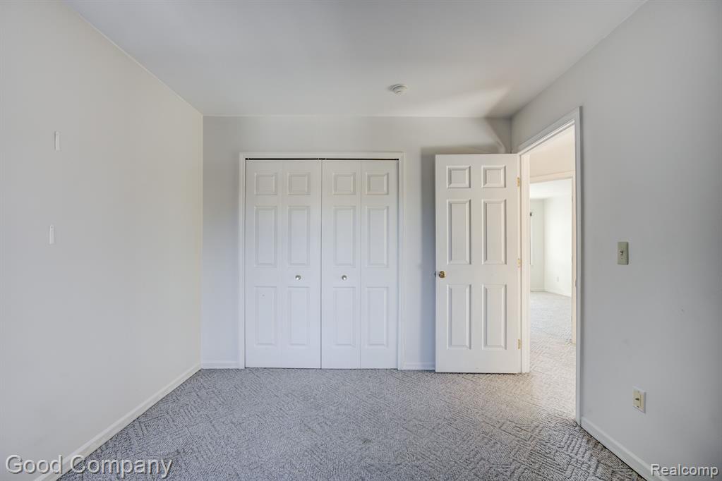 45293 HORSESHOE Circle, Canton, MI 48187 — Photo 31