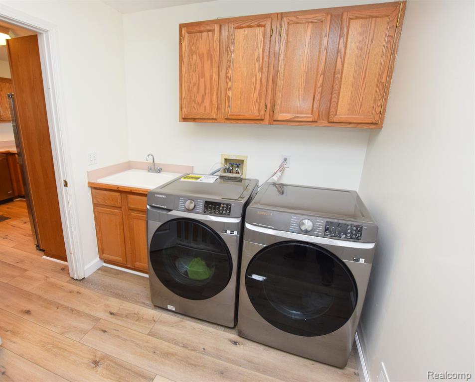 8274 North PORT, Grand Blanc, MI 48439 — Photo 11