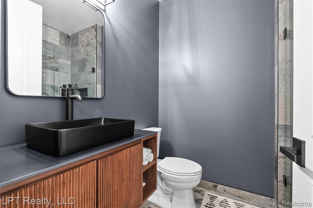 4525 Mapleton Drive, Howell, MI 48843 — Photo 24