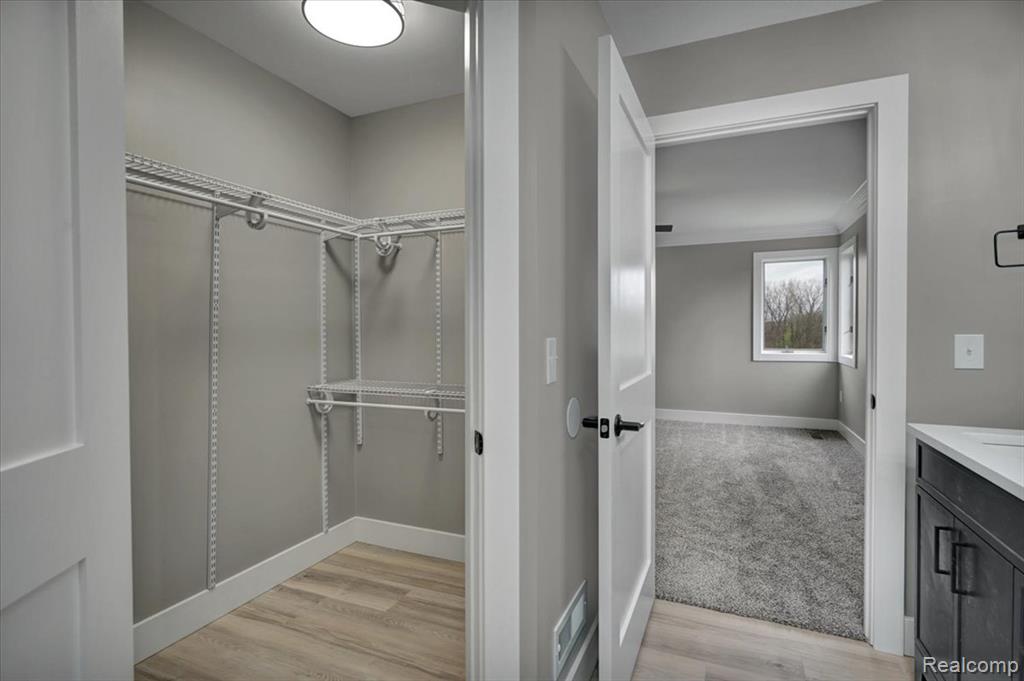 7341 Wood Pointe Drive, Almont, MI 48003 — Photo 32