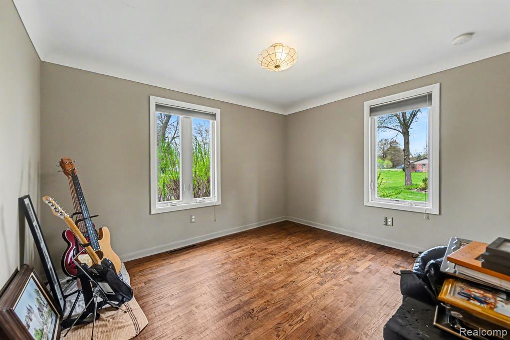 2080 Teggerdine Road, White Lake, MI — Photo 17