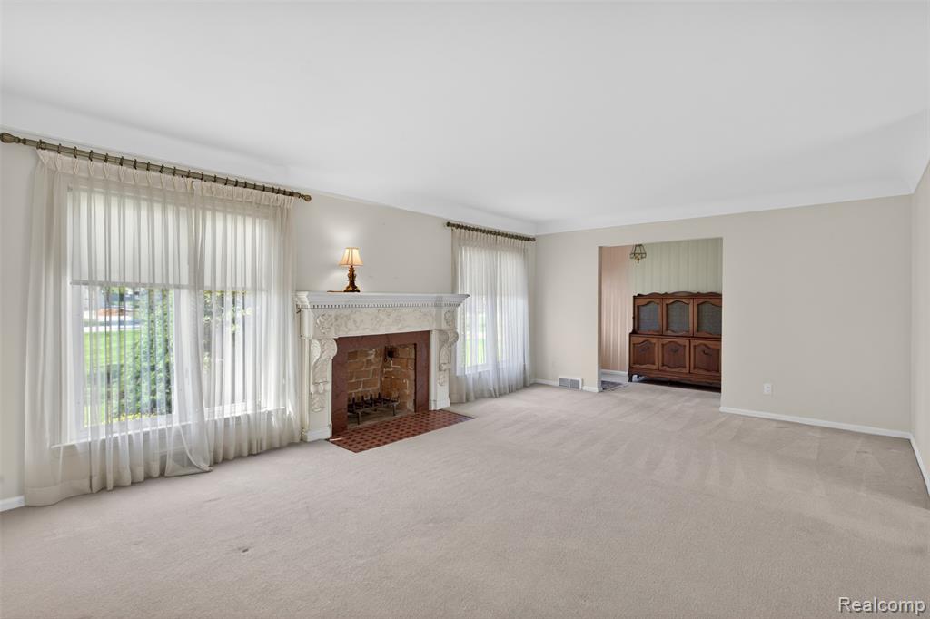 15623 Millar Road, Clinton Twp, MI 48036 — Photo 25