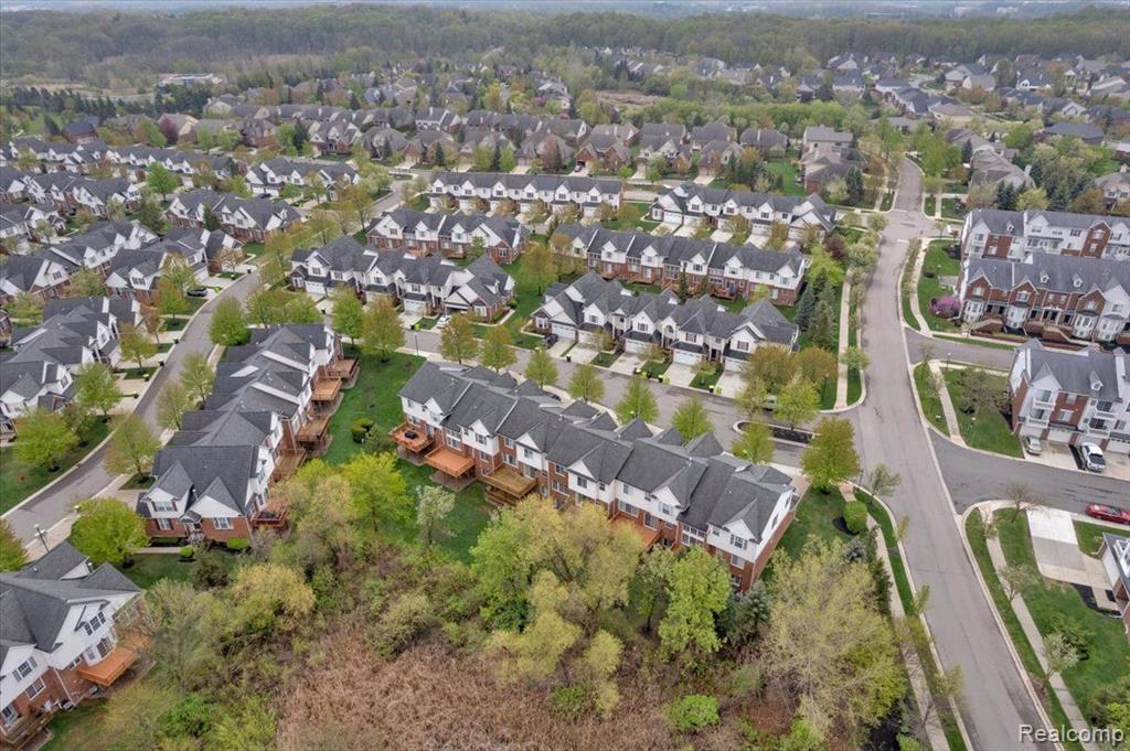 41868 YEATS Drive, Novi, MI 48377 — Photo 10