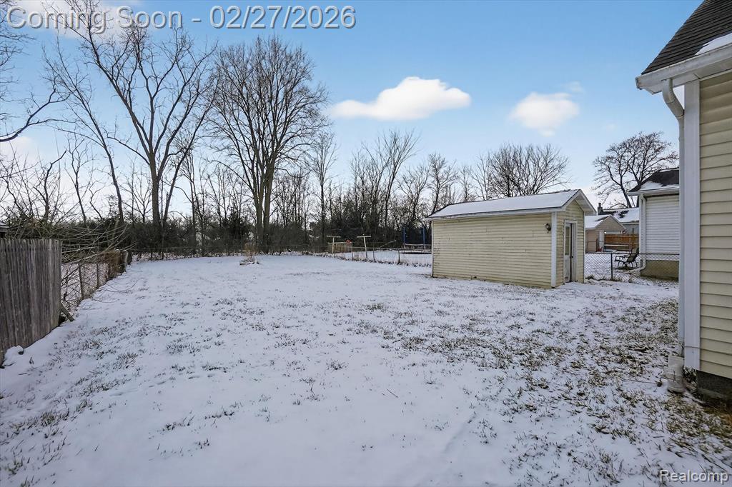 5227 Dania Street, Flint, MI 48532 — Photo 28