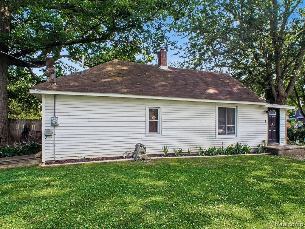 926 Martin Drive, Attica, MI 48412 — Photo 3