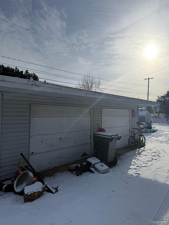 6934 LANSING Avenue, Jackson, MI 49201 — Photo 33