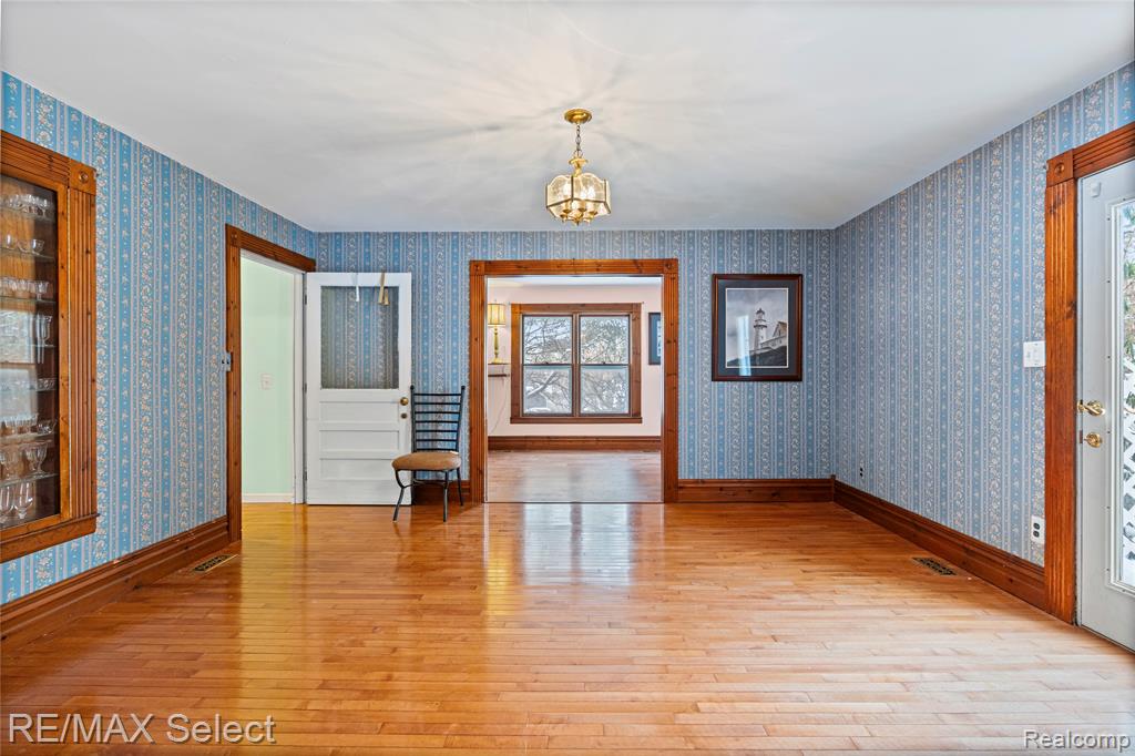 9710 Rattalee Lake Road, Clarkston, MI 48348 — Photo 12