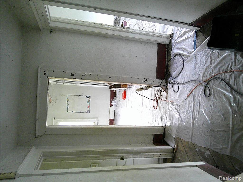 419 King Street, Detroit, MI 48202 — Photo 14