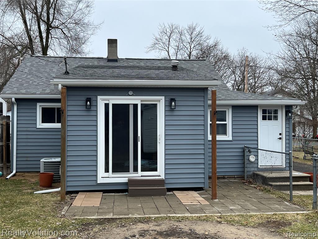4723 4th Street, Columbiaville, MI 48421 — Photo 2