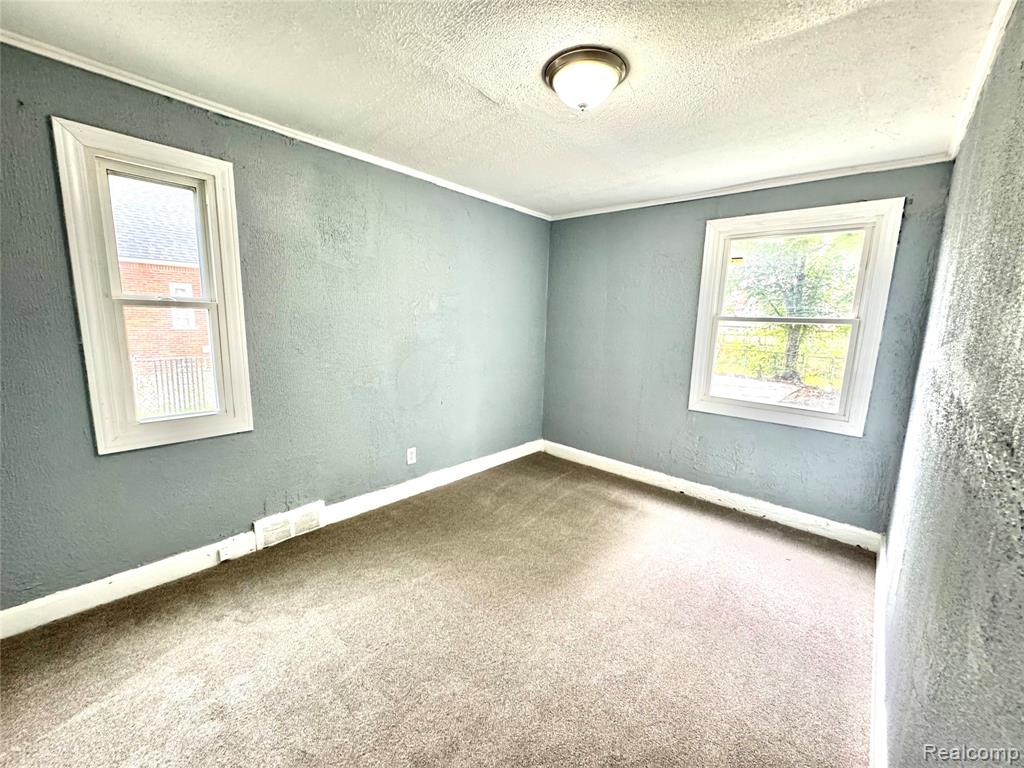 10043 Berkshire Street, Detroit, MI 48224 — Photo 21