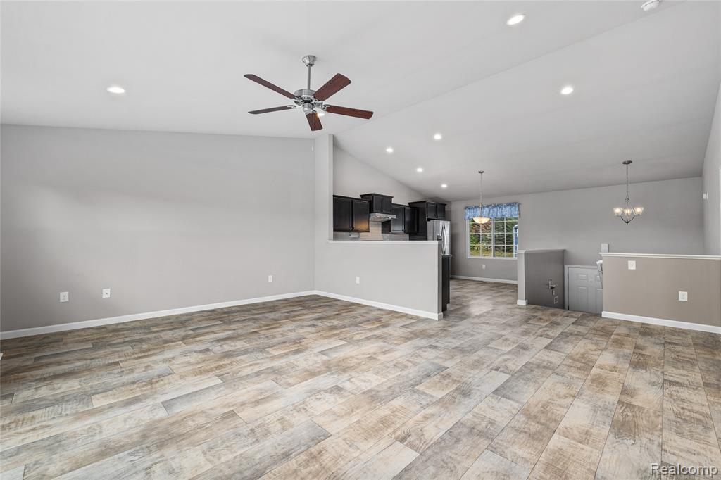7158 Primrose Lane, Grand Blanc, MI 48439 — Photo 15