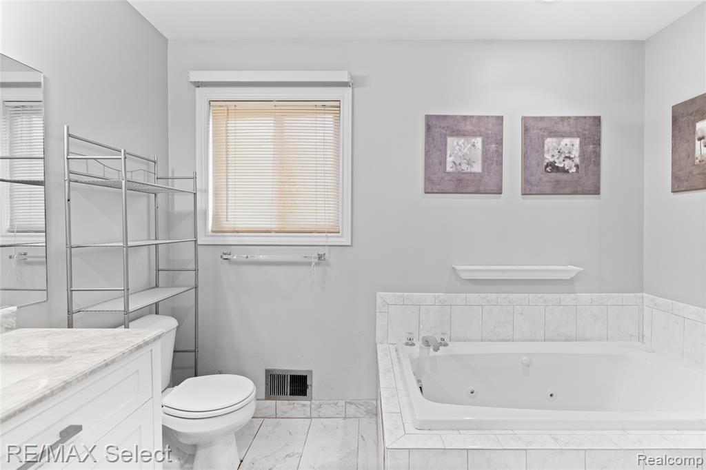 3948 Stoney Ridge Drive, Fort Gratiot, MI 48059 — Photo 42