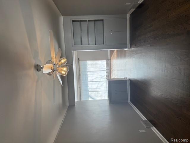836 Harcourt Road E, Grosse Pointe Park, MI 48230 — Photo 8