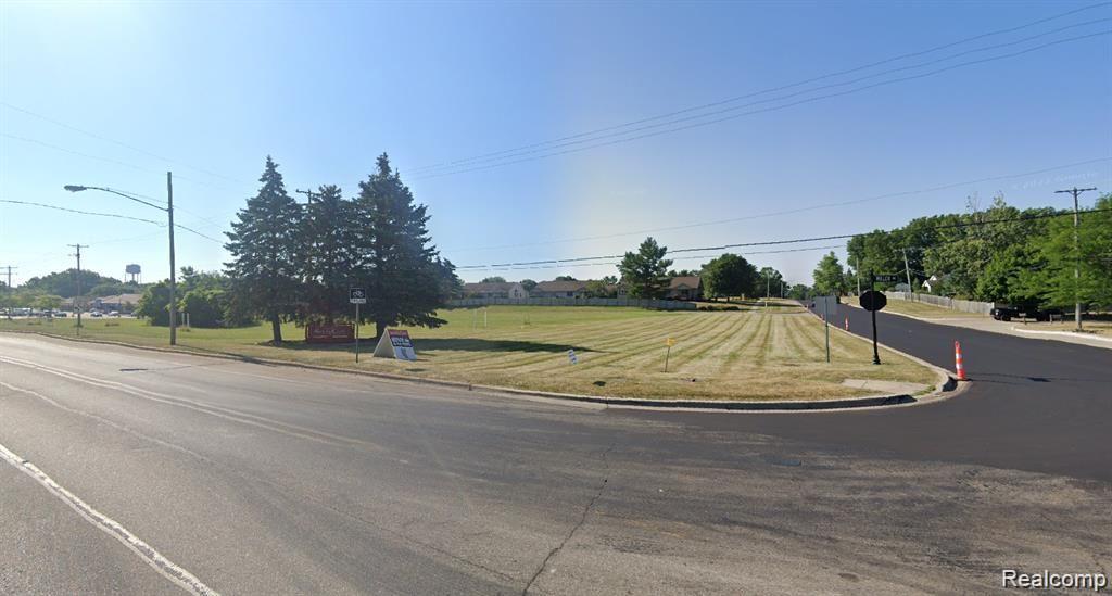 9091 MILLER Road, Swartz Creek, MI 48473 — Photo 2