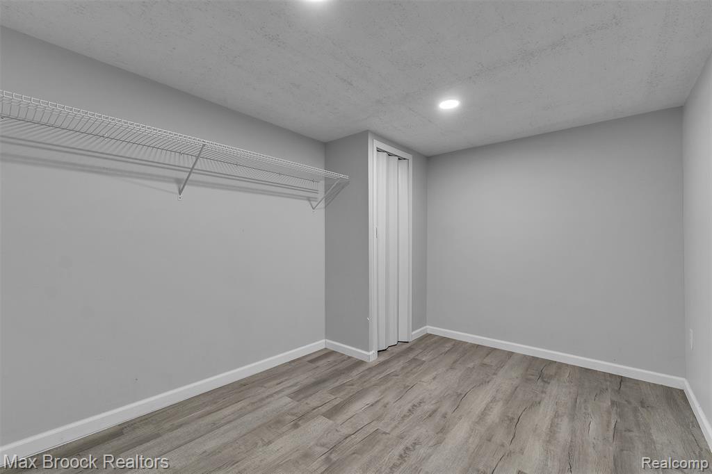 41893 Mary Kay Drive, Clinton Twp, MI 48038 — Photo 49