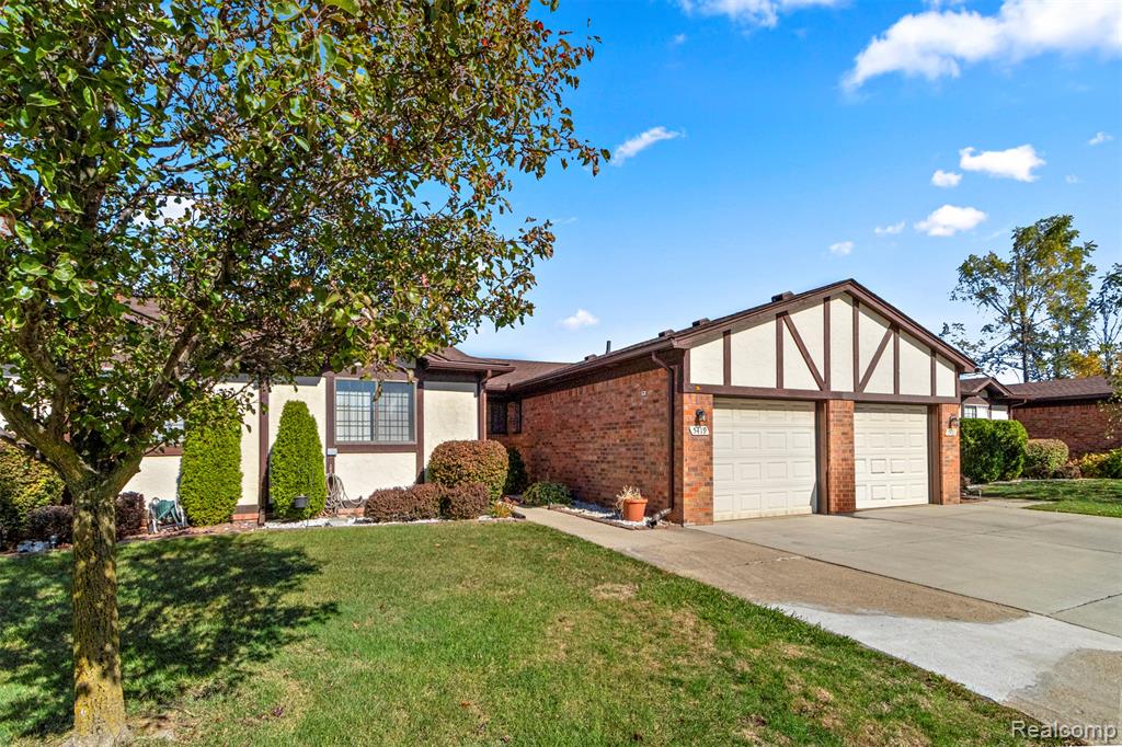 5419 DUKE CT, Warren, MI 48091 — front exterior