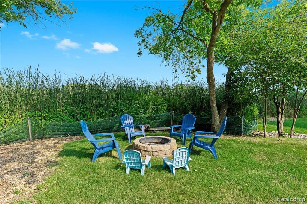 50591 ELMWOOD, Plymouth, MI 48170 — Photo 13