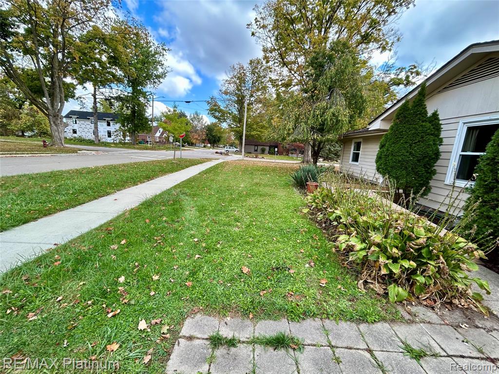 903 State Street, Brighton, MI 48116 — Photo 40