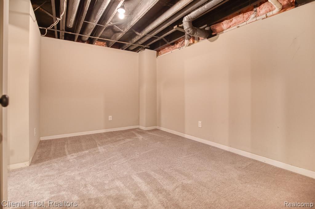 42103 WOODCREEK Lane, Canton, MI 48188 — Photo 47