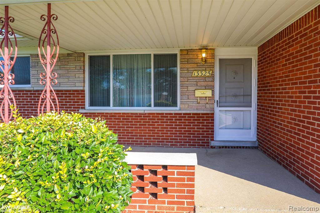 13325 Iowa Drive, Warren, MI 48088 — Photo 2
