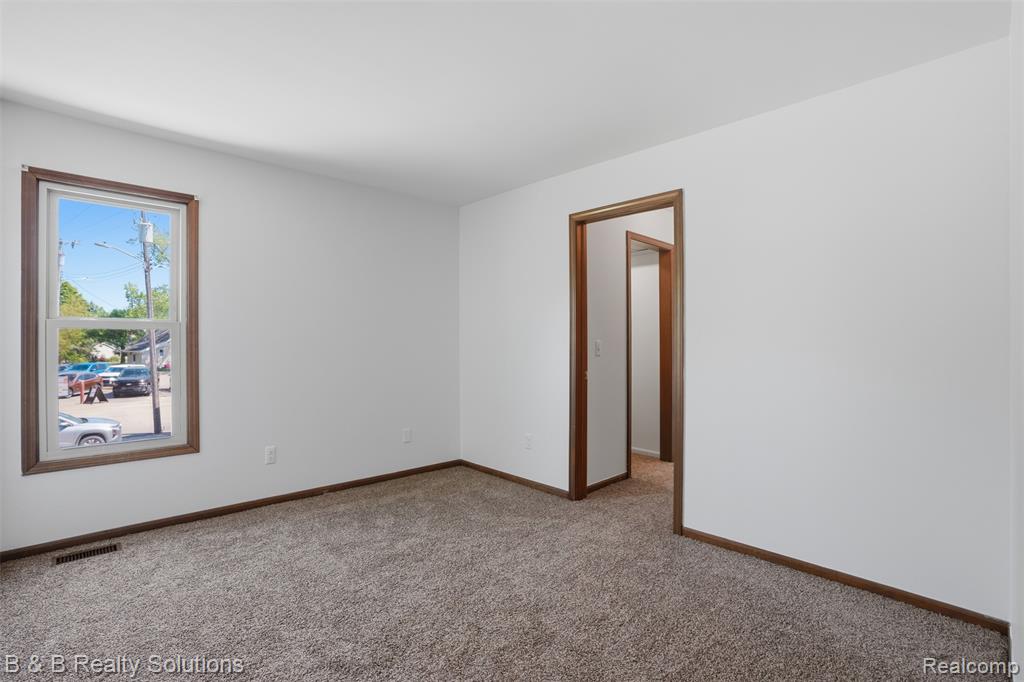 780 N Van Dyke Road, Almont, MI 48003 — Photo 23