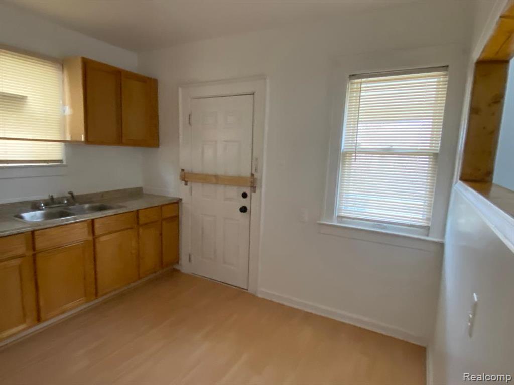 443 Algonquin Street, Detroit, MI 48215 — Photo 7