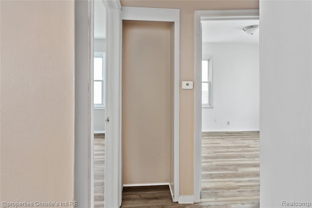 6027 Wilmer Street, Westland, MI — Photo 10