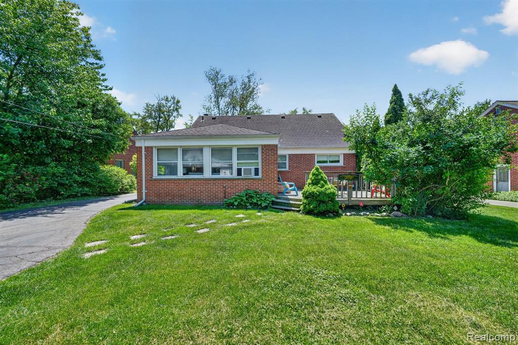 17386 Beverly Road, Beverly Hills, MI 48025 — Photo 25