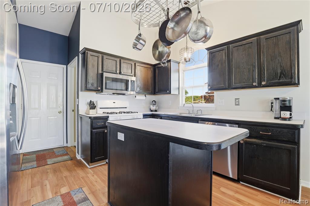 5275 E Maple Avenue, Grand Blanc, MI 48439 — Photo 19