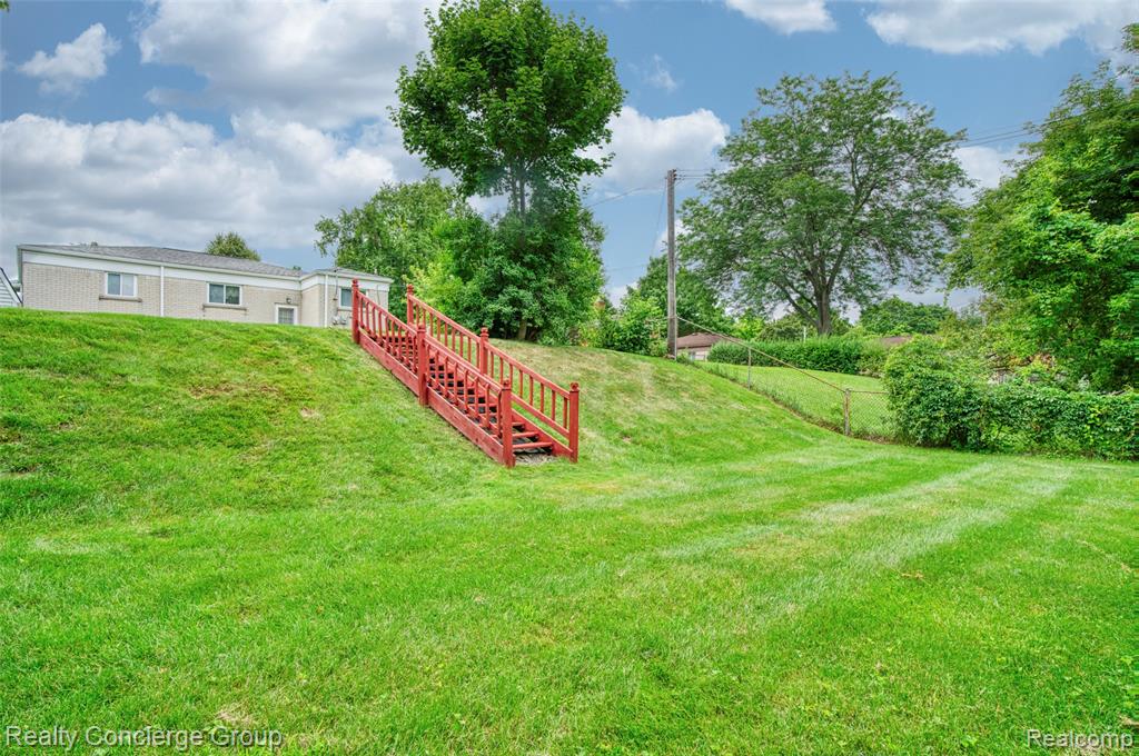 918 Squire Lane, Milford, MI 48381 — Photo 26