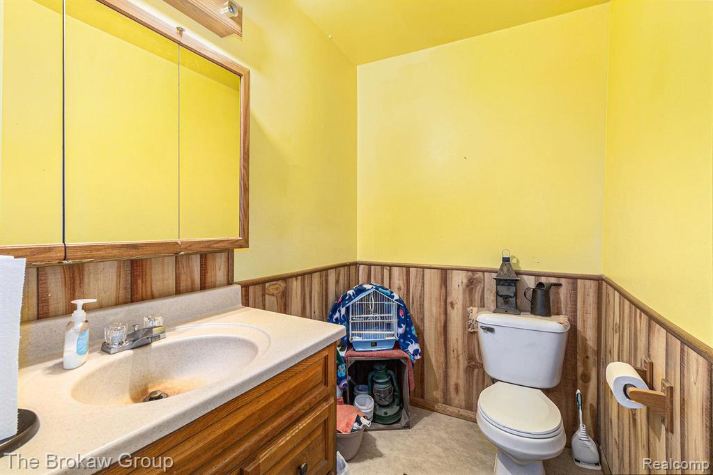 9448 WASHBURN Road, Columbiaville, MI 48421 — Photo 27