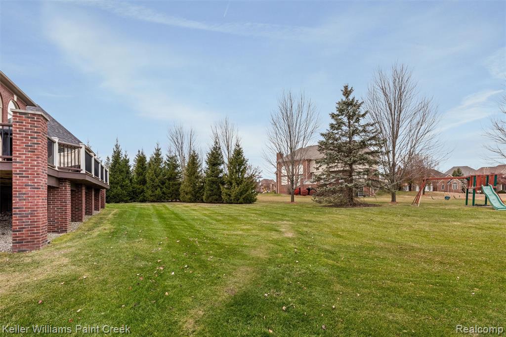 676 Majestic, Rochester Hills, MI 48306 — Photo 80