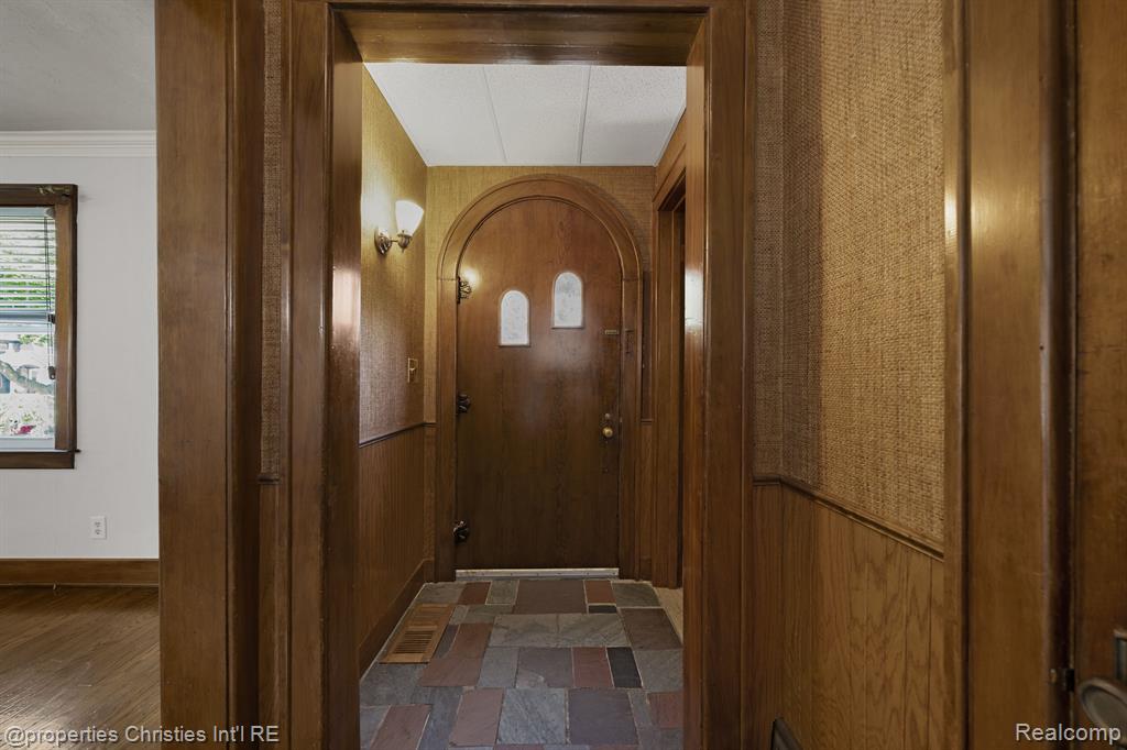 537 W 3RD Street, Rochester, MI 48307 — Photo 7