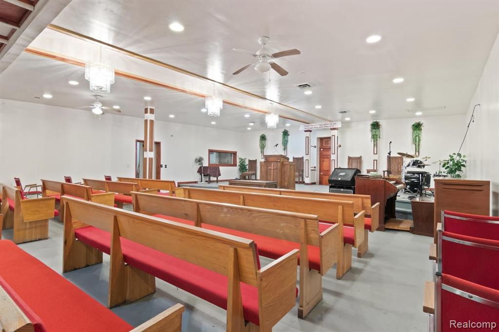 1900 E GRAND Boulevard, Detroit, MI 48211 — Photo 15