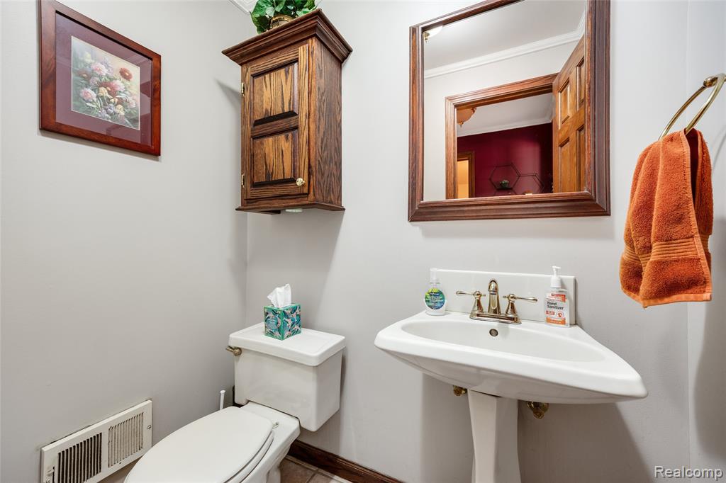 1751 Bird Road, Ortonville, MI 48462 — Photo 29