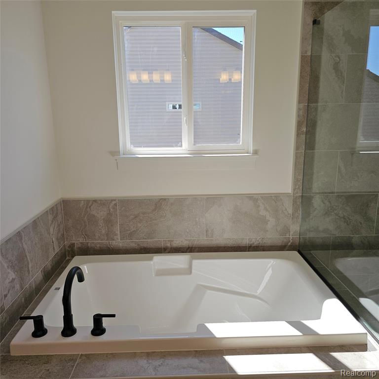 55813 Stewart Drive, Macomb, MI 48042 — Photo 24