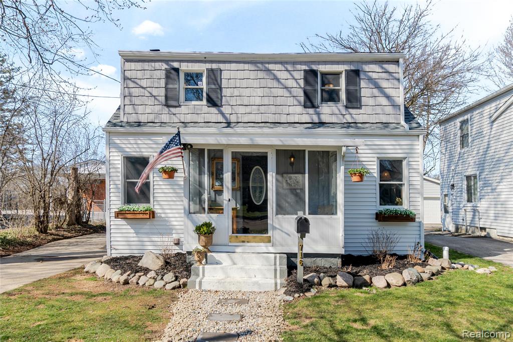 716 W 2nd Street, Davison, MI 48423 — front exterior