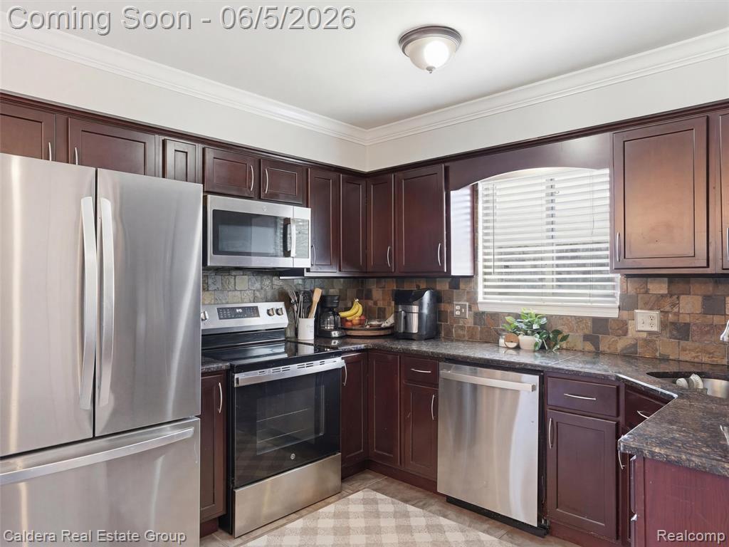 46270 Hollowoode Lane, Macomb, MI 48044 — Photo 5