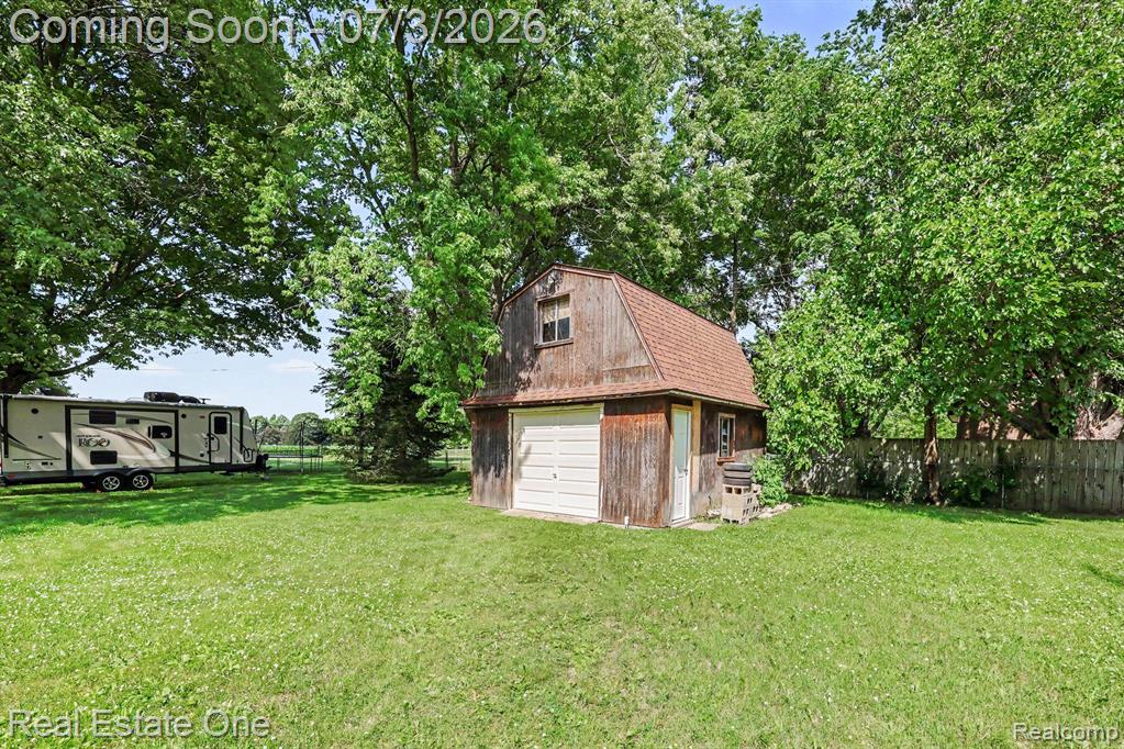 400 Juliet Drive, Almont, MI 48003 — Photo 29