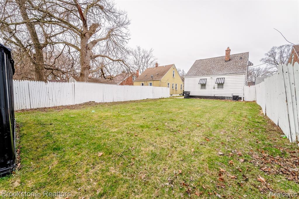17228 Stout Street, Detroit, MI 48219 — Photo 47