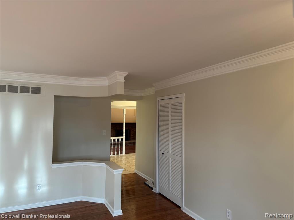 47071 Savannah Drive, Macomb, MI 48044 — Photo 24
