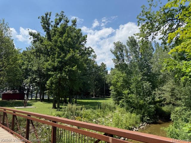 5292 ABINGTON Drive, Troy, MI 48085 — Photo 42