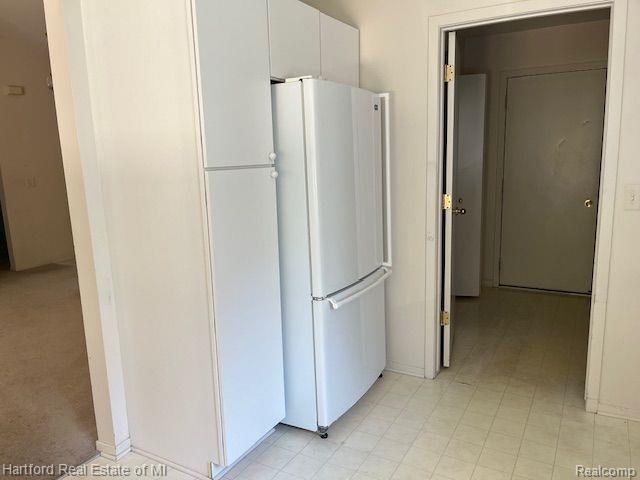 407 N OAK Drive, Walled Lake, MI 48390 — Photo 8
