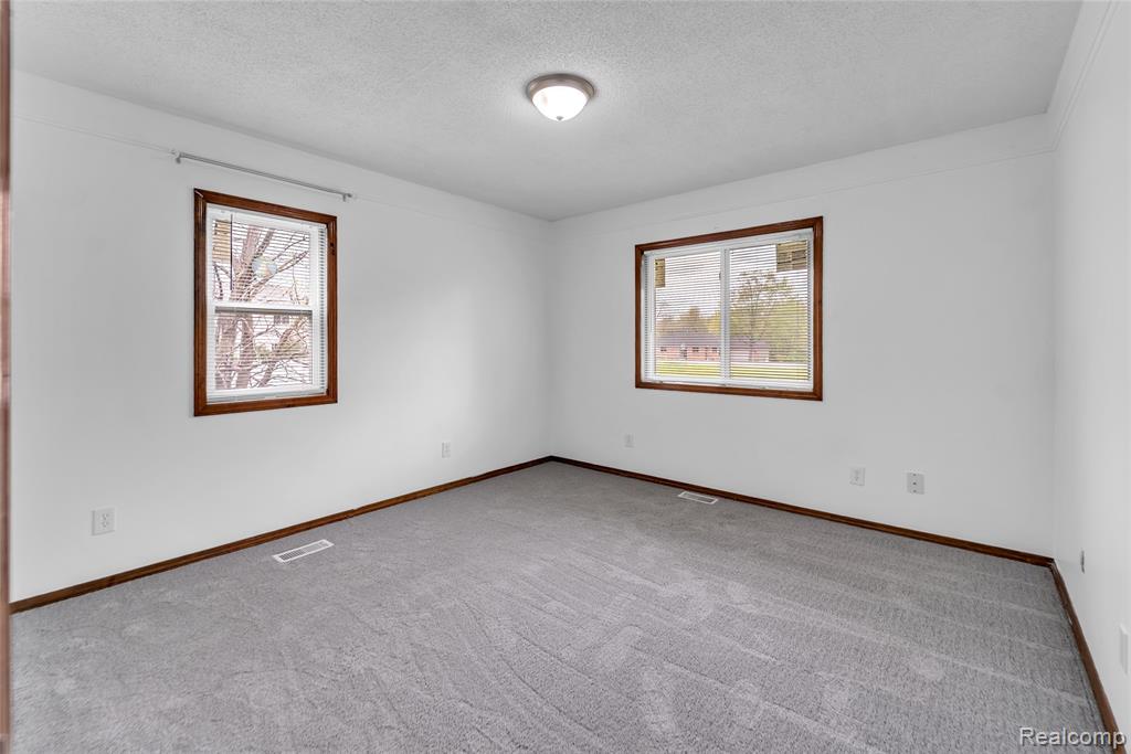 1081 S Gale Road, Davison, MI 48423 — Photo 18