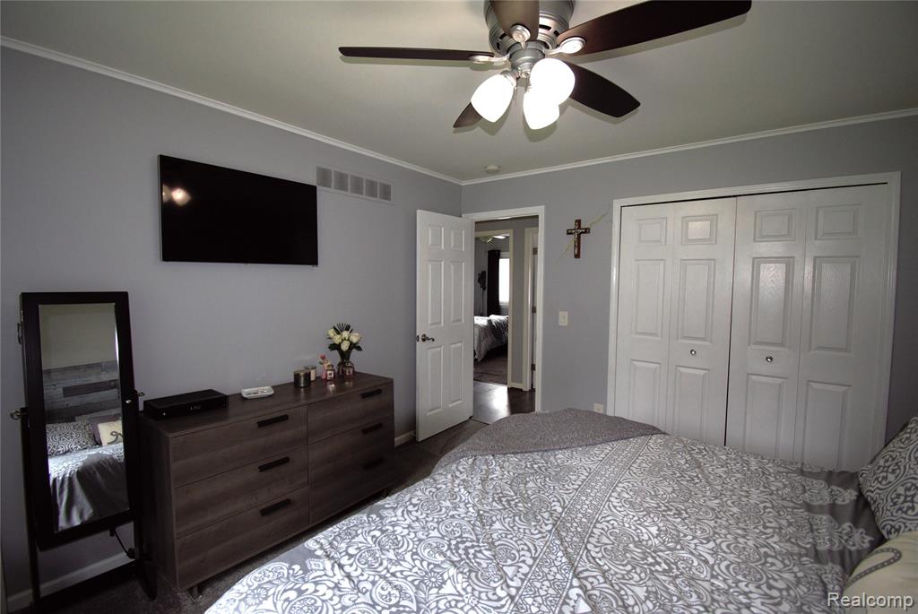 313 Janet Lane, Almont, MI 48003 — Photo 14